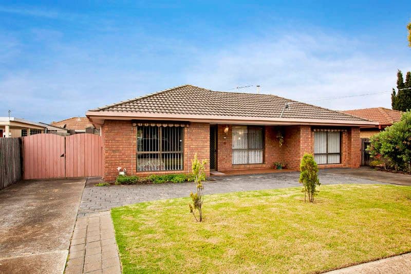 8 Moreland Avenue, CORIO VIC 3214, Corio - Image 1