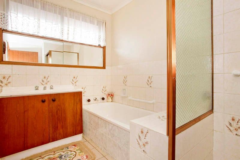 8 Moreland Avenue, CORIO VIC 3214, Corio - Thumbnail 5