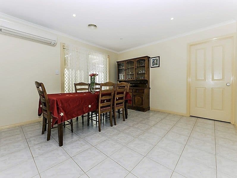 17 STELLA Way, Hoppers Crossing VIC 3029, Hoppers Crossing - Thumbnail 5