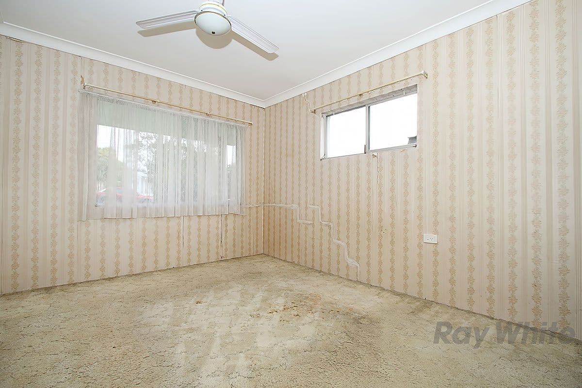 10 Thompson Street, Bundamba QLD 4304, Bundamba - Thumbnail 6