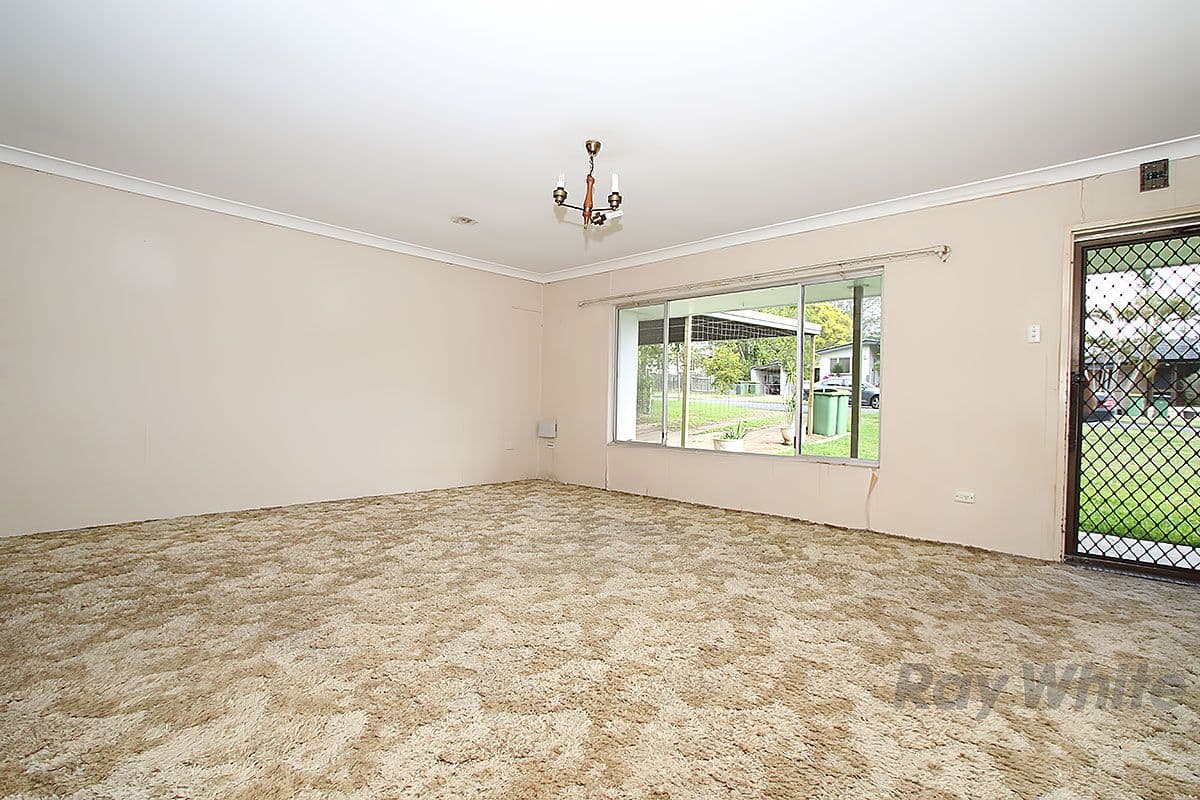 10 Thompson Street, Bundamba QLD 4304, Bundamba - Thumbnail 8