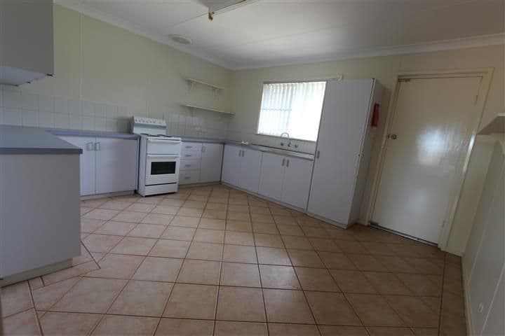15 Gascoyne Crescent, Dampier WA 6713, Dampier - Thumbnail 5