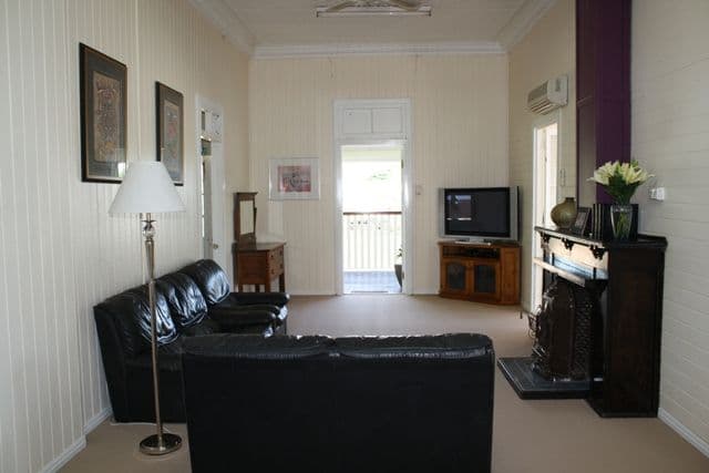 177 Kingfisher Street, LONGREACH QLD 4730, Longreach - Thumbnail 3