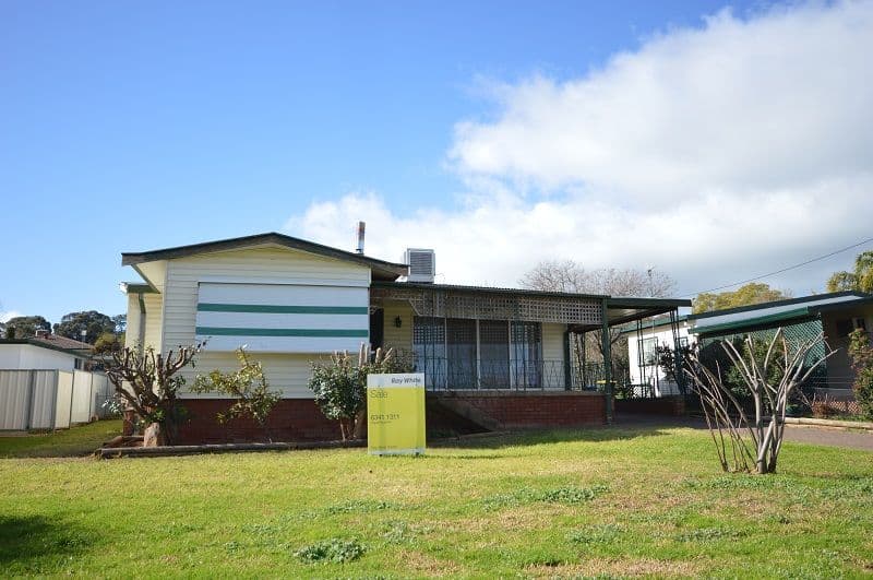 7 Kibbler Street, Cowra - Image 1