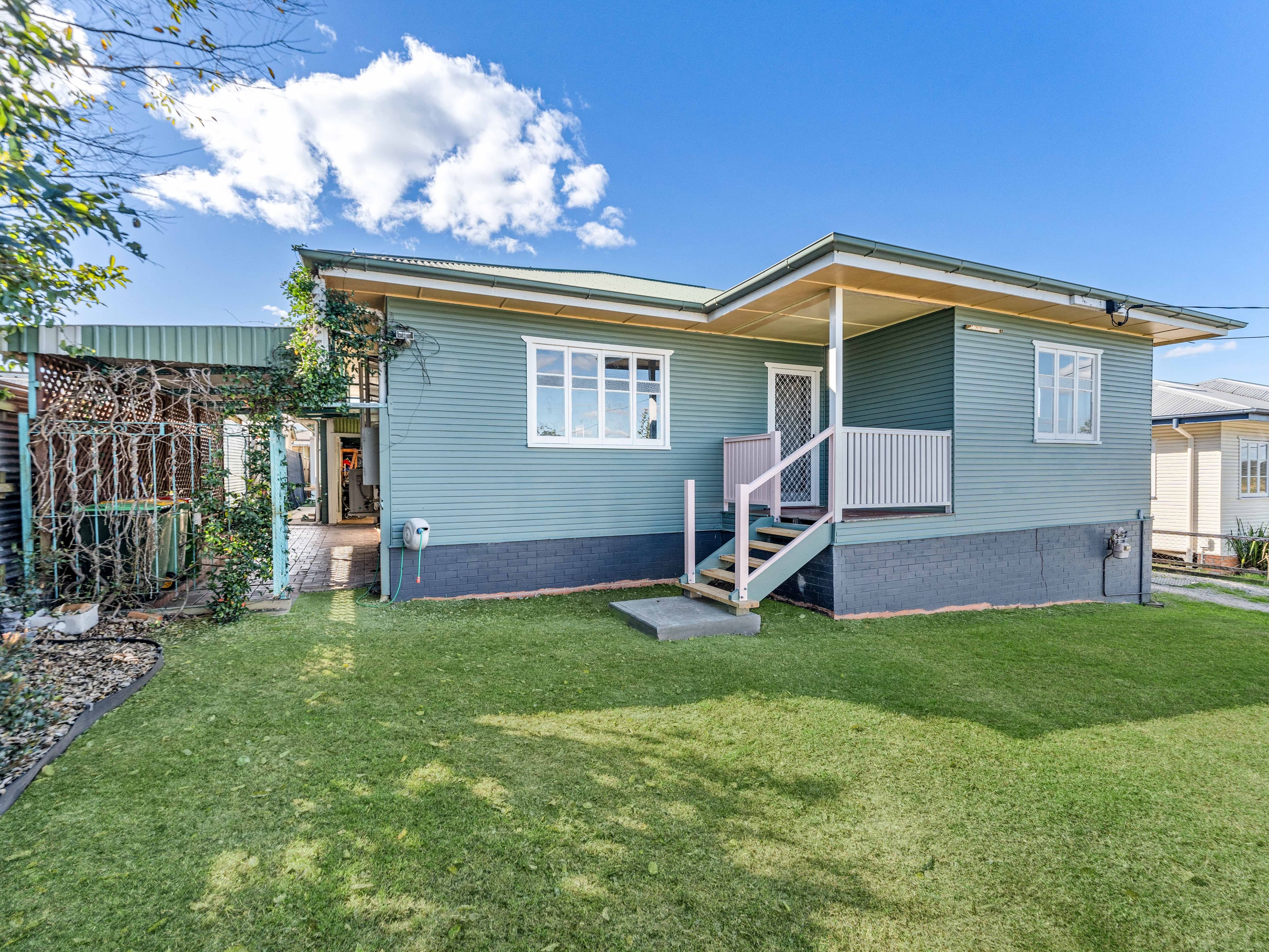 24 Dell Street, Eastern Heights QLD 4305, Eastern Heights - Image 1