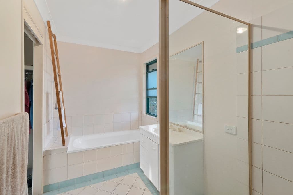 92 Guineas Creek Road, Currumbin Waters QLD 4223, Currumbin Waters - Thumbnail 7