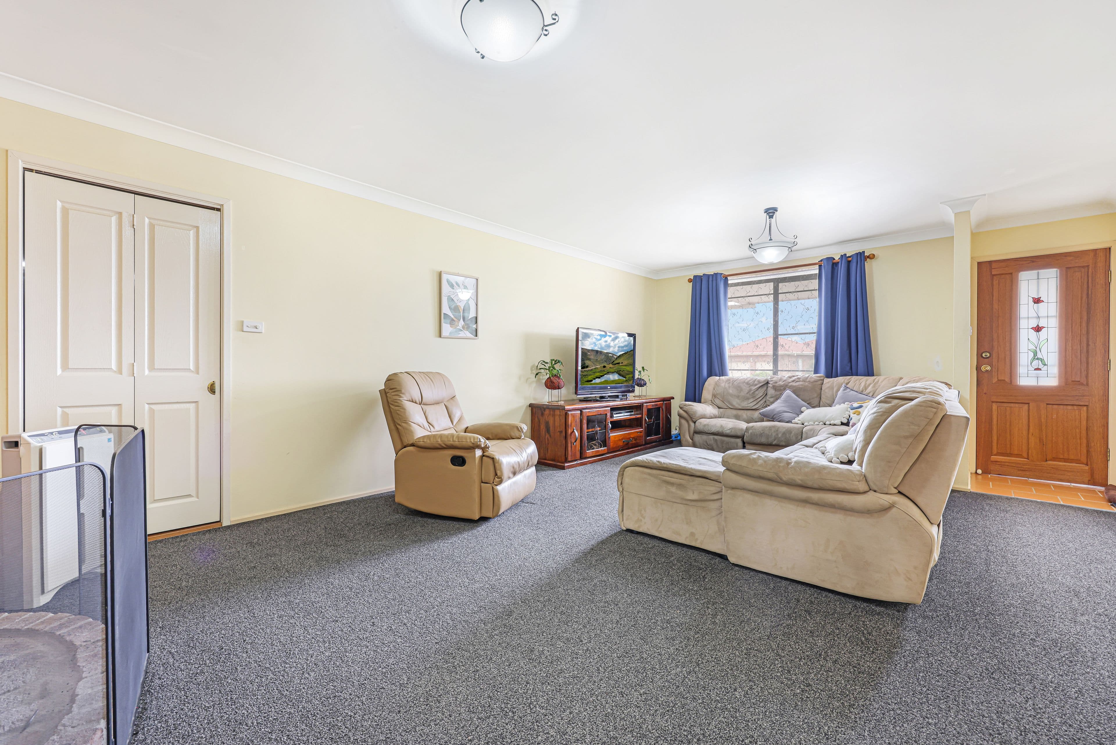 96 Morilla Street, Tamworth NSW 2340, Hillvue - Thumbnail 4