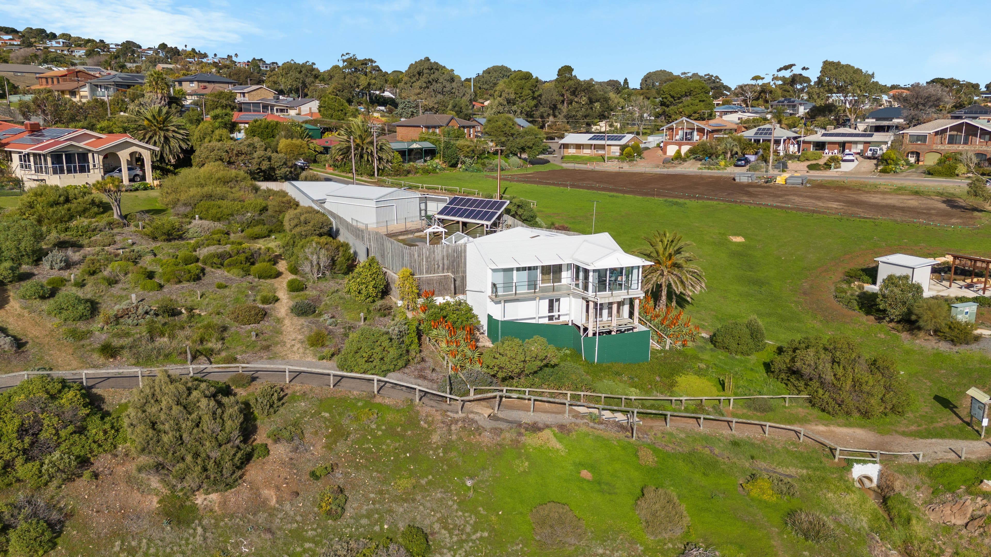 32 The Esplanade, Hallett Cove SA 5158, Hallett Cove - Thumbnail 5