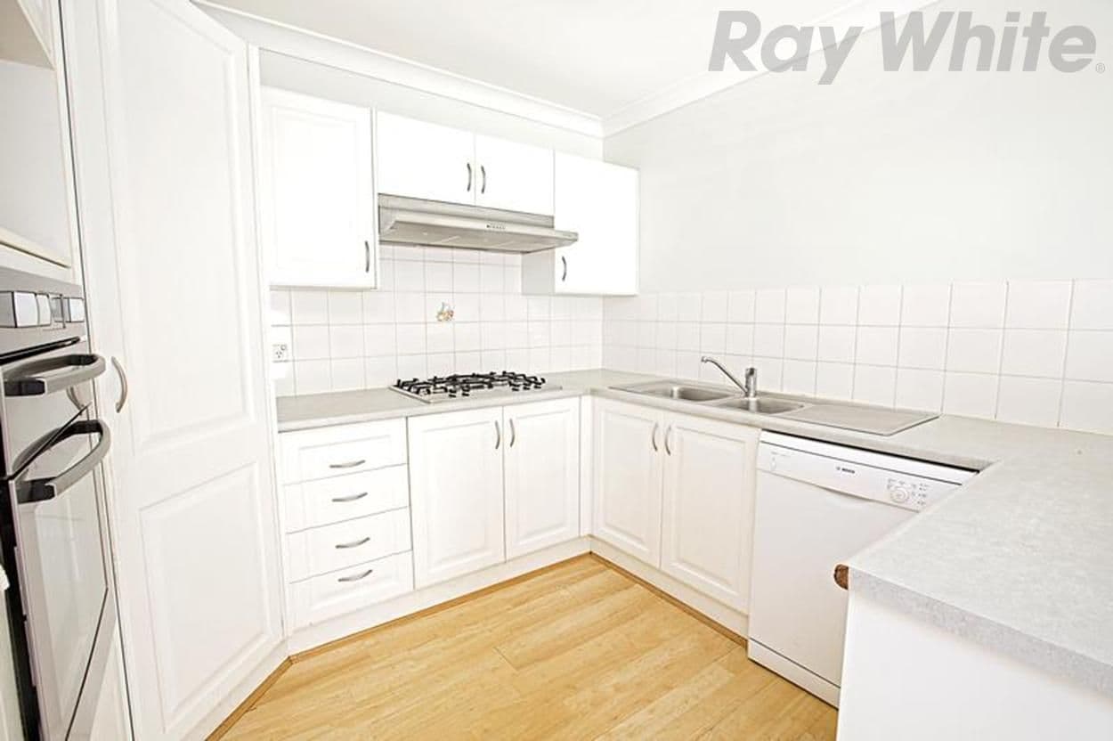 6 Howe Avenue, HORNINGSEA PARK NSW 2171, Horningsea Park - Thumbnail 2