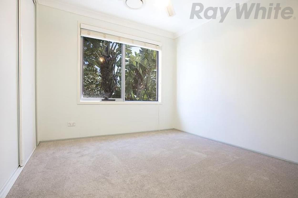 6 Howe Avenue, HORNINGSEA PARK NSW 2171, Horningsea Park - Thumbnail 5