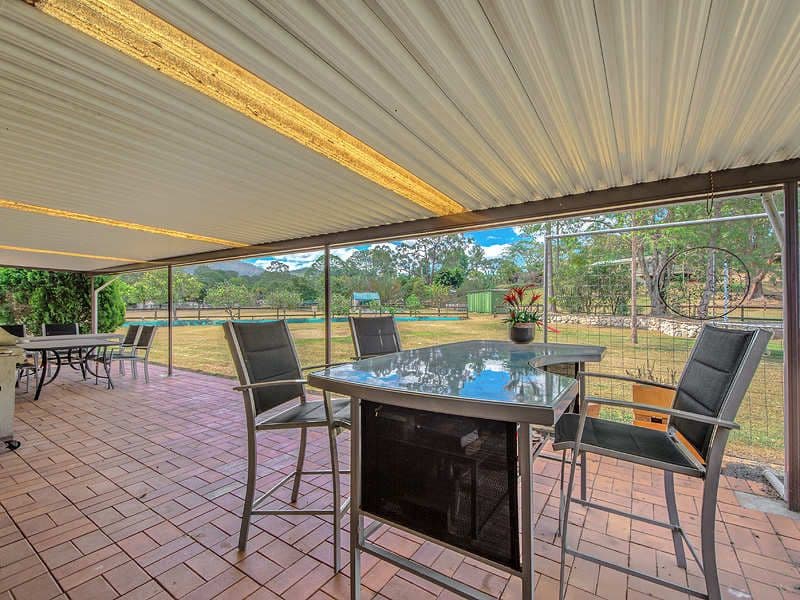 22 Pinewood Street, UPPER COOMERA QLD 4209, Upper Coomera - Thumbnail 4