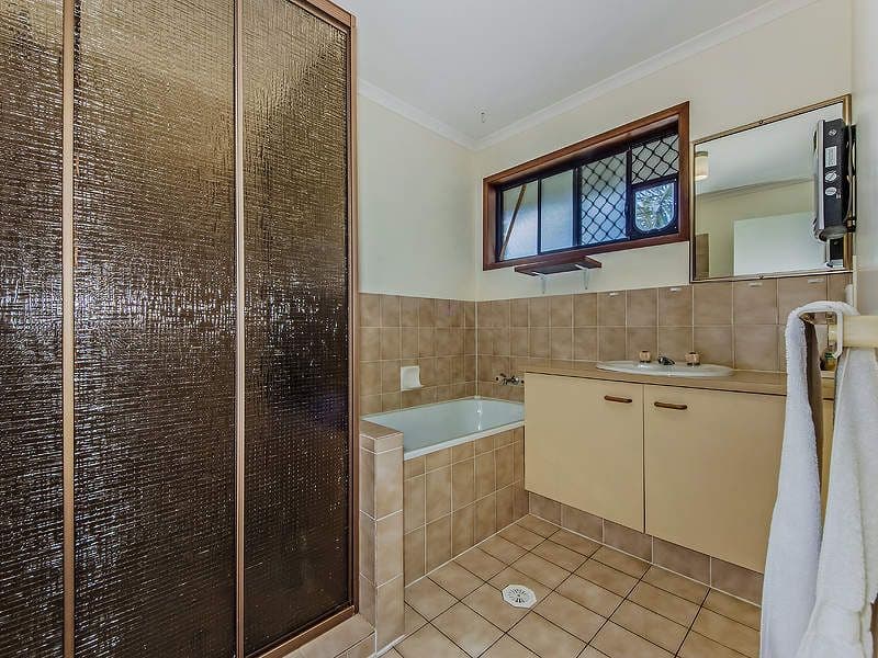 22 Pinewood Street, UPPER COOMERA QLD 4209, Upper Coomera - Thumbnail 8