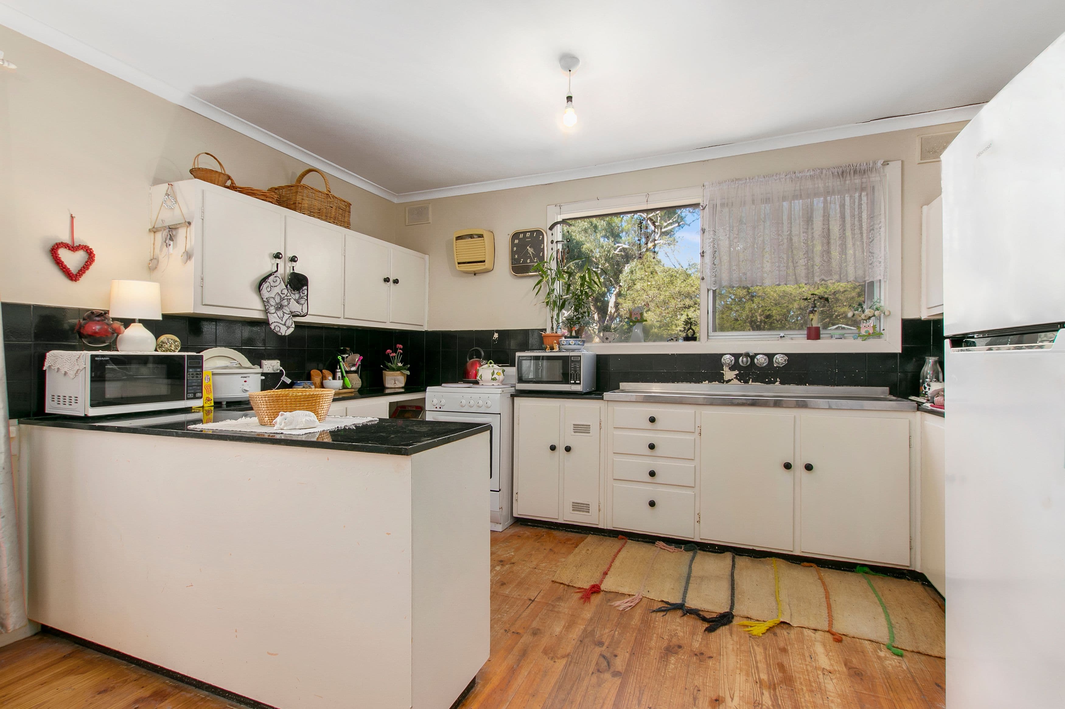 202 Main South Road, Yankalilla SA 5203, Yankalilla - Thumbnail 3
