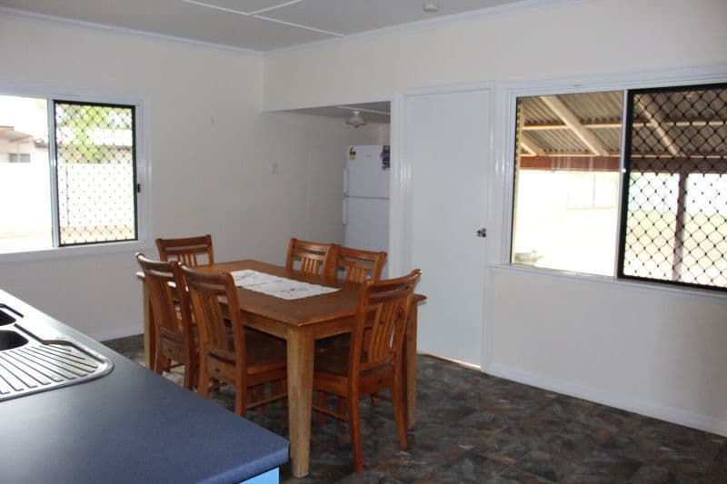 72 Parry Street, Charleville QLD 4470, Charleville - Thumbnail 4