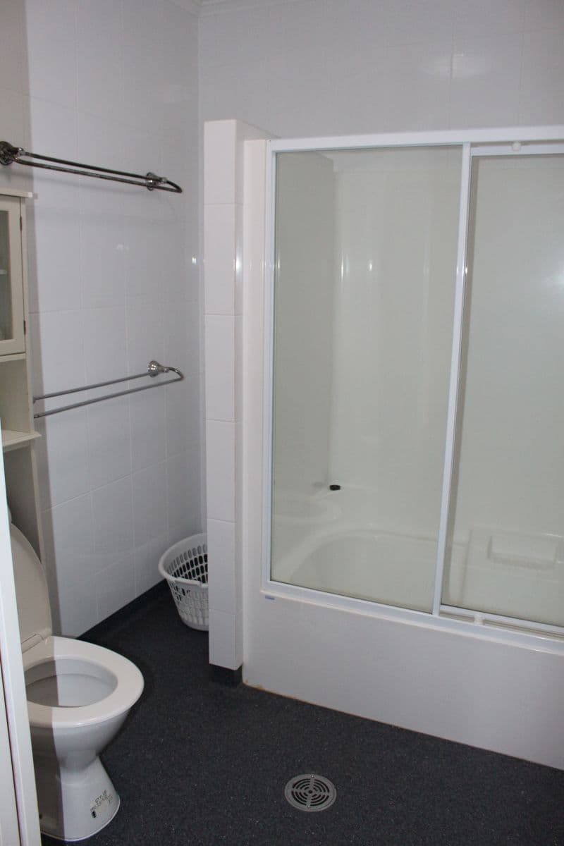 72 Parry Street, Charleville QLD 4470, Charleville - Thumbnail 5