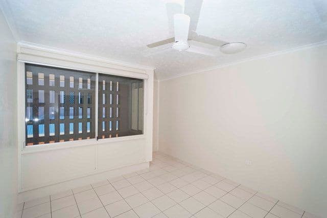  63 Cook Street, NORTH WARD QLD 4810, North Ward - Thumbnail 8