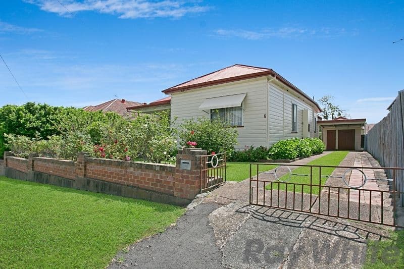 6 Lindesay Street, East Maitland - Image 1