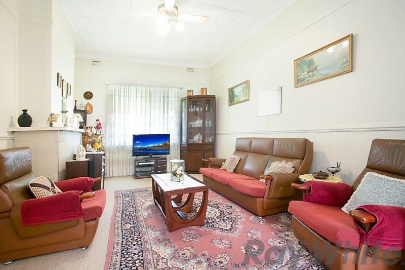6 Lindesay Street, East Maitland - Thumbnail 2