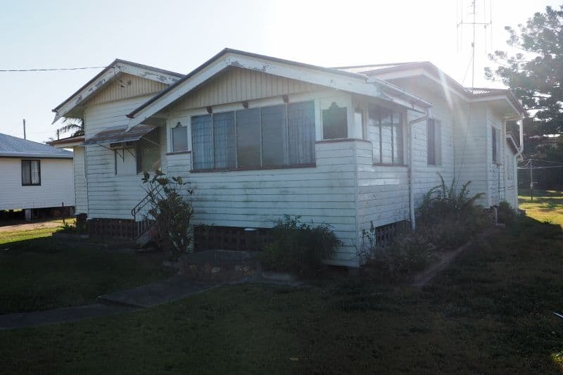 16 Carnarvon Street, Maryborough QLD 4650, Maryborough - Thumbnail 2