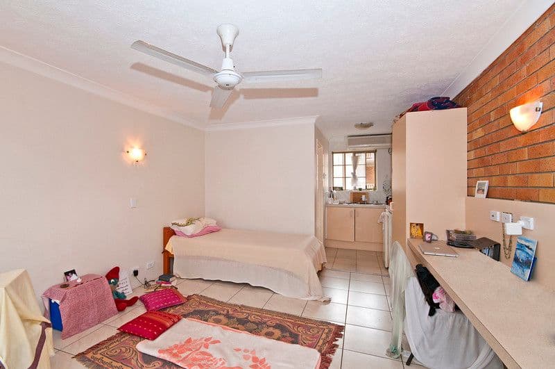 1072 Gold Coast Highway, Palm Beach QLD 4221, Palm Beach - Thumbnail 7
