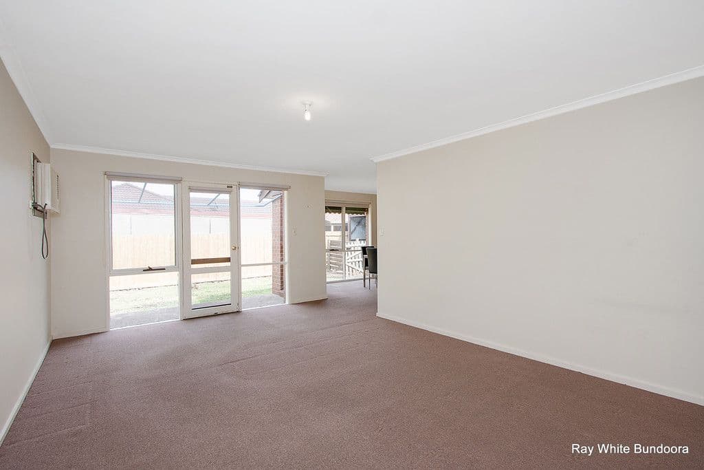 21 Grevillia Drive, Mill Park VIC 3082, Mill Park - Thumbnail 4