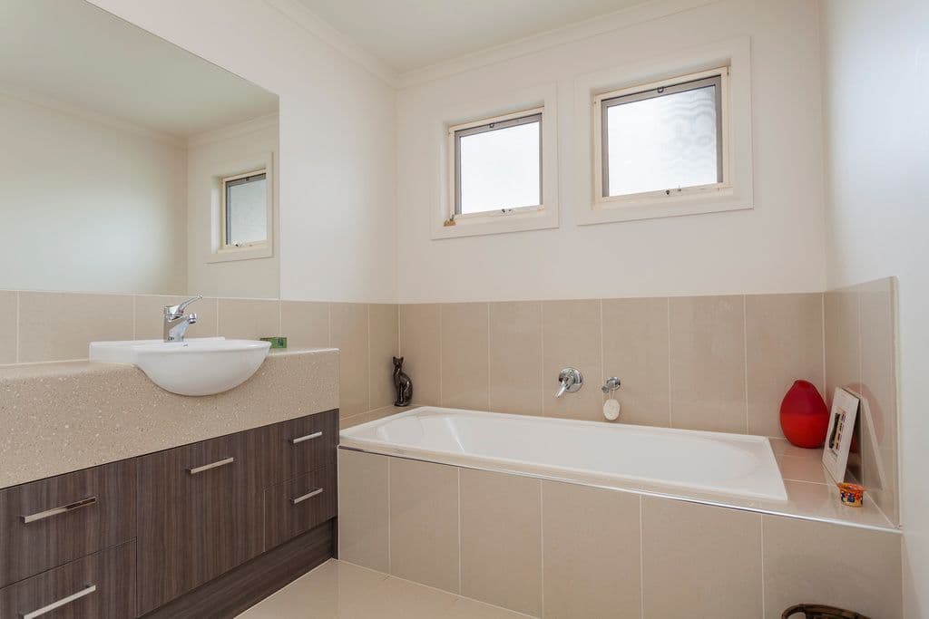 8 Little Fenwick Street, Geelong VIC 3220, Geelong - Thumbnail 6