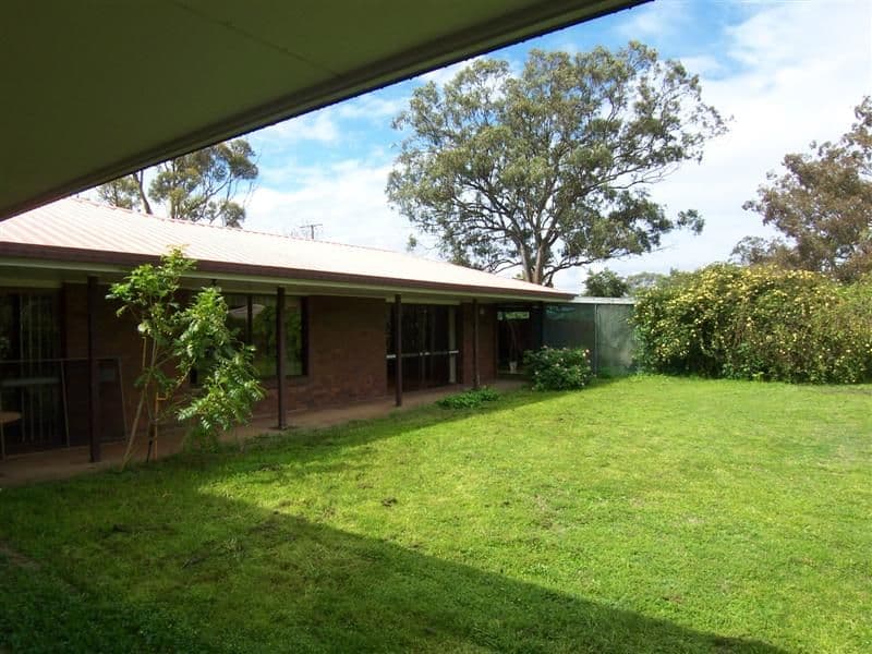 608 Bridge Street, TORRINGTON QLD 4350, Torrington - Thumbnail 3
