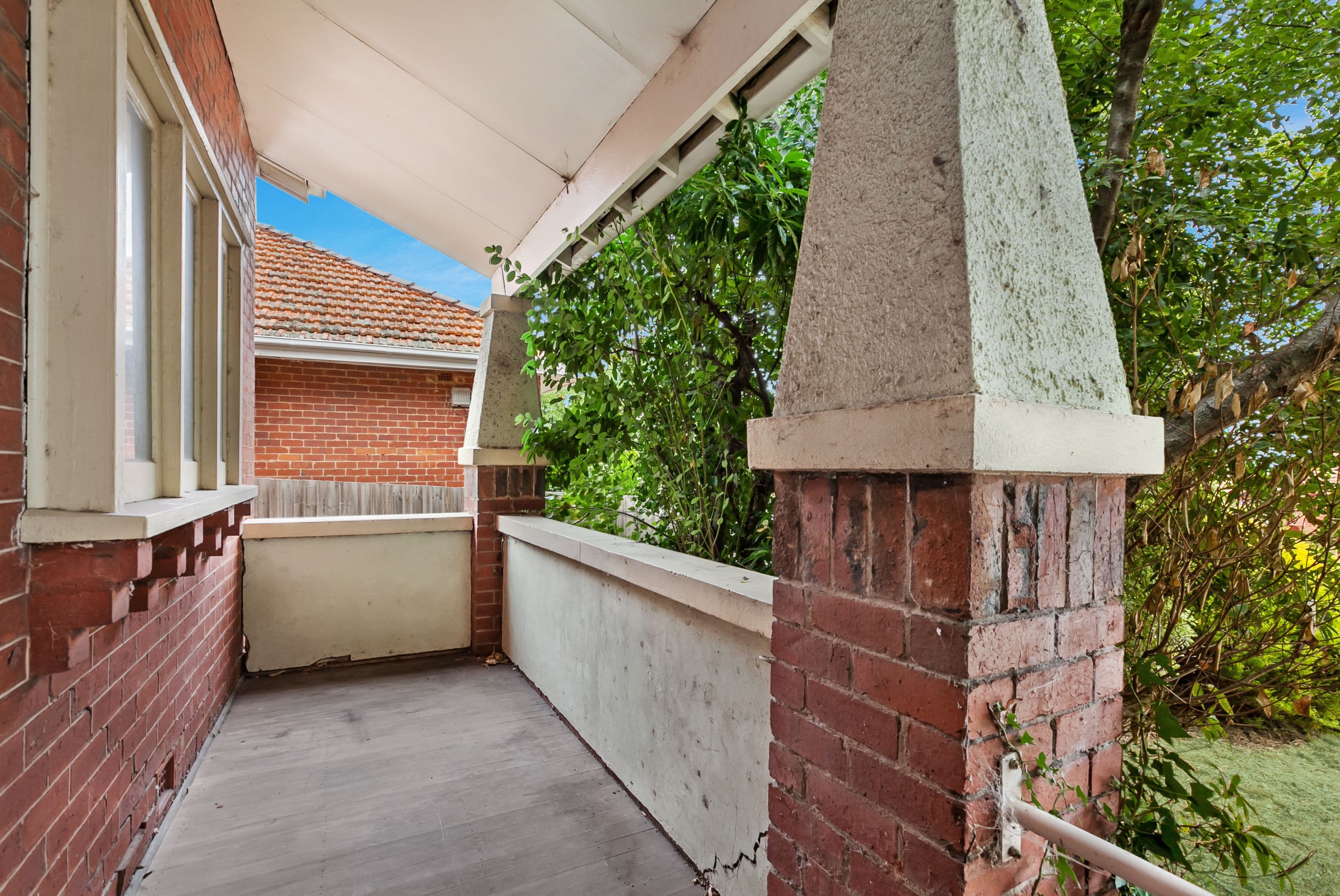 18 Down Street, Reservoir VIC 3073, Reservoir - Thumbnail 2
