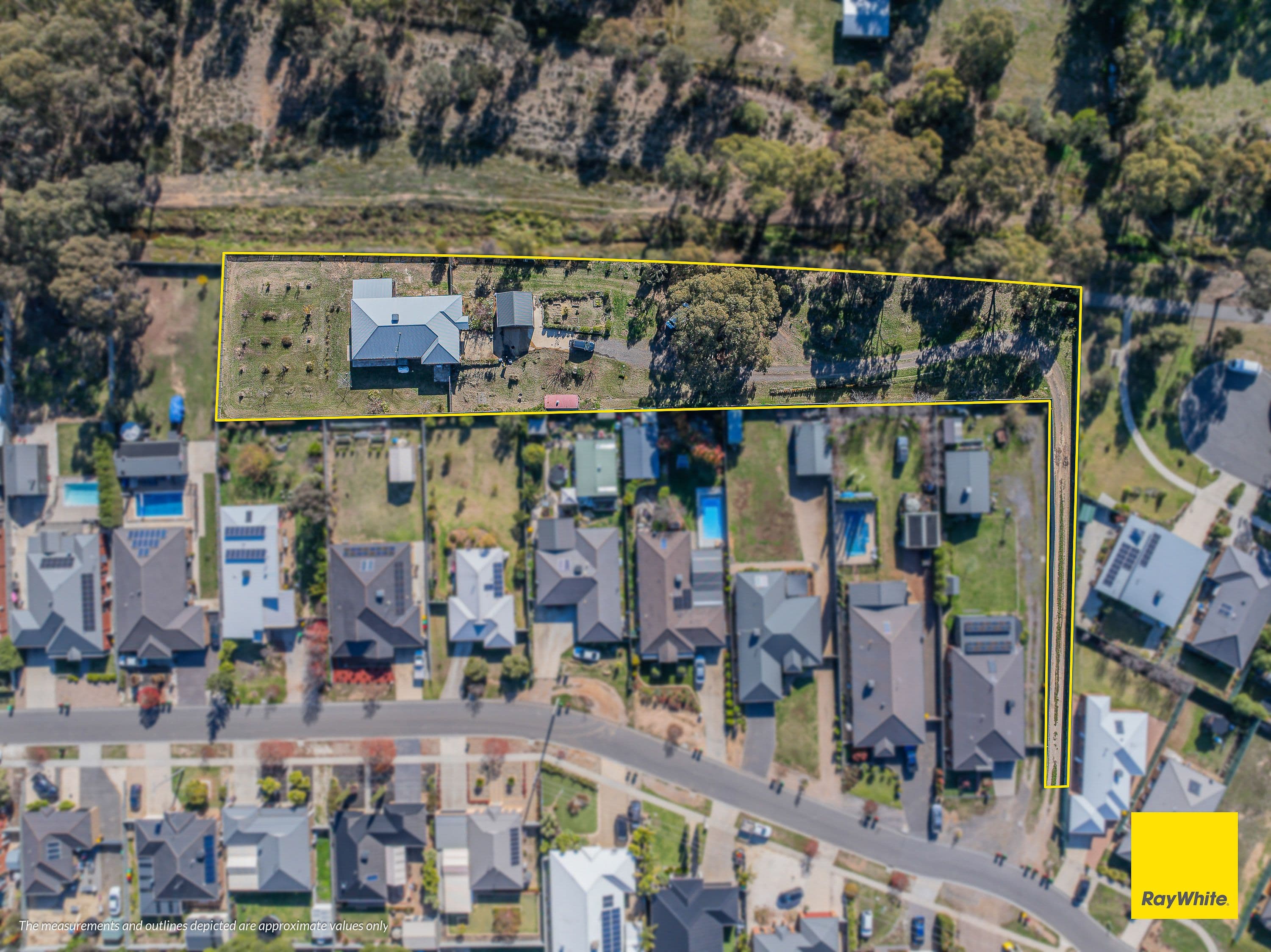 1 Snowy Creek Avenue, Cooma, Cooma - Image 1