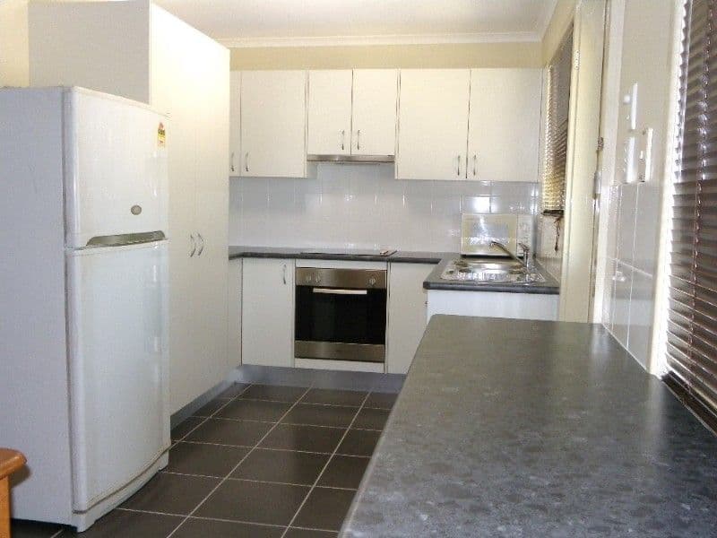 137 Waratah Drive, CRESTMEAD QLD 4132, Crestmead - Thumbnail 2