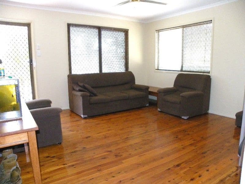 137 Waratah Drive, CRESTMEAD QLD 4132, Crestmead - Thumbnail 3