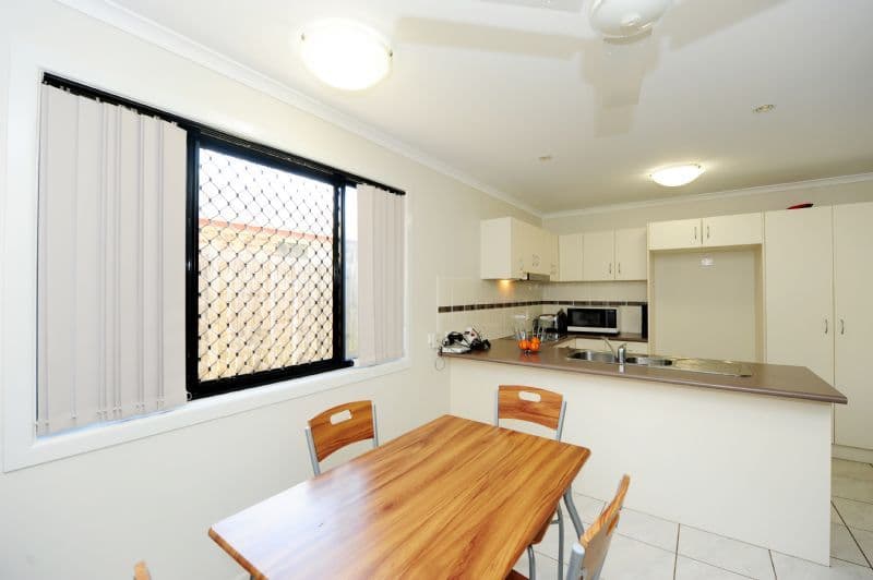 36a Charles Street, West Gladstone QLD 4680, West Gladstone - Thumbnail 6