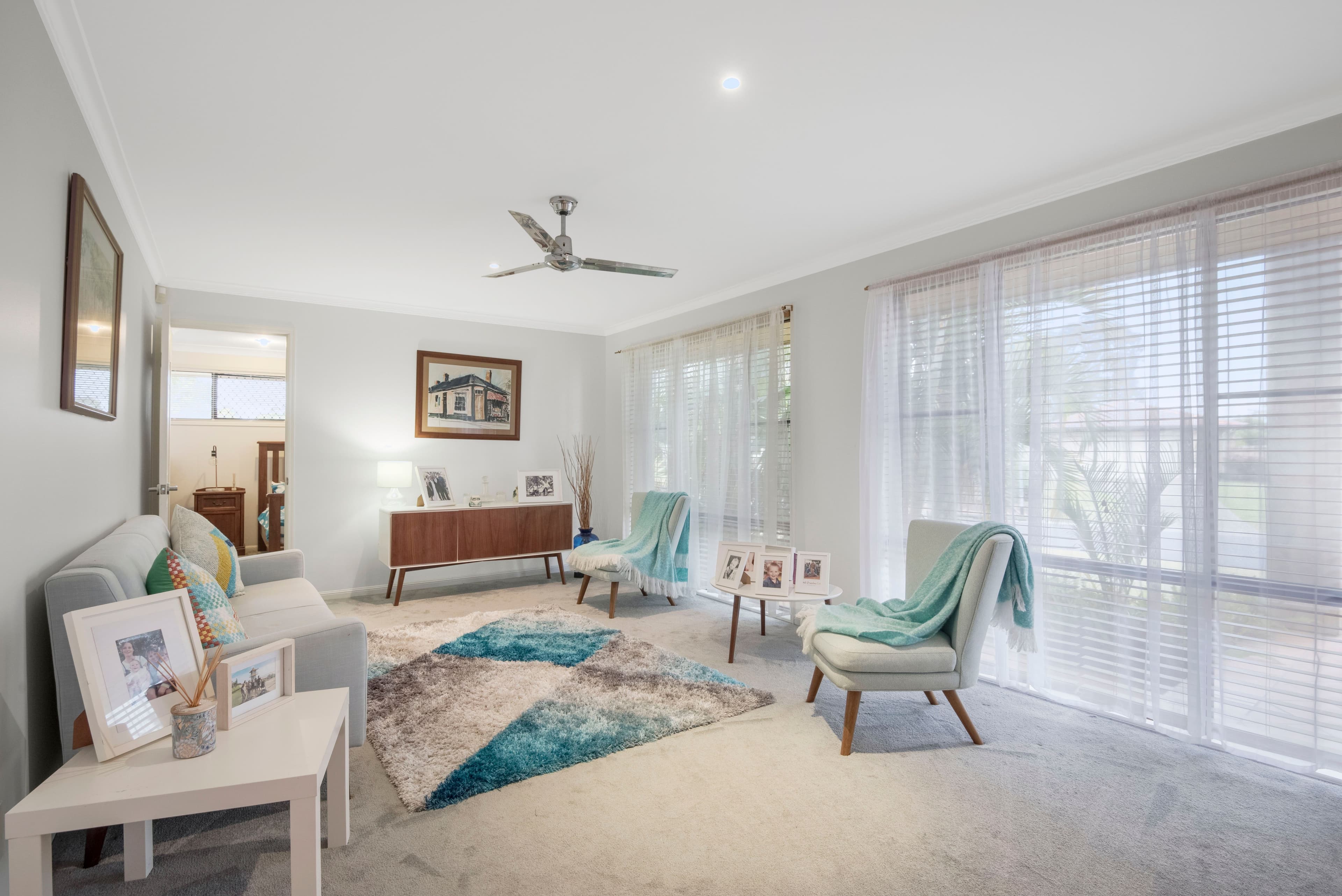 4 Henning Court, Mermaid Waters QLD 4218, Mermaid Waters - Thumbnail 4