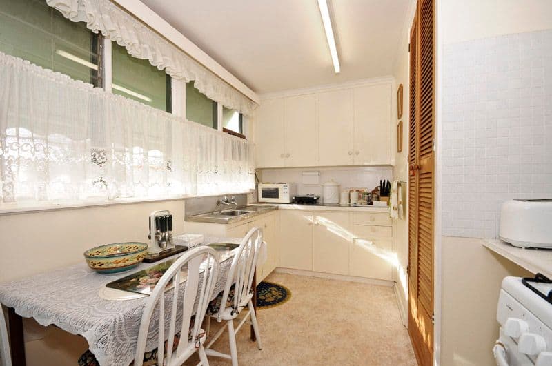17 MT DANDENONG Road, CROYDON VIC 3136, Croydon - Thumbnail 4