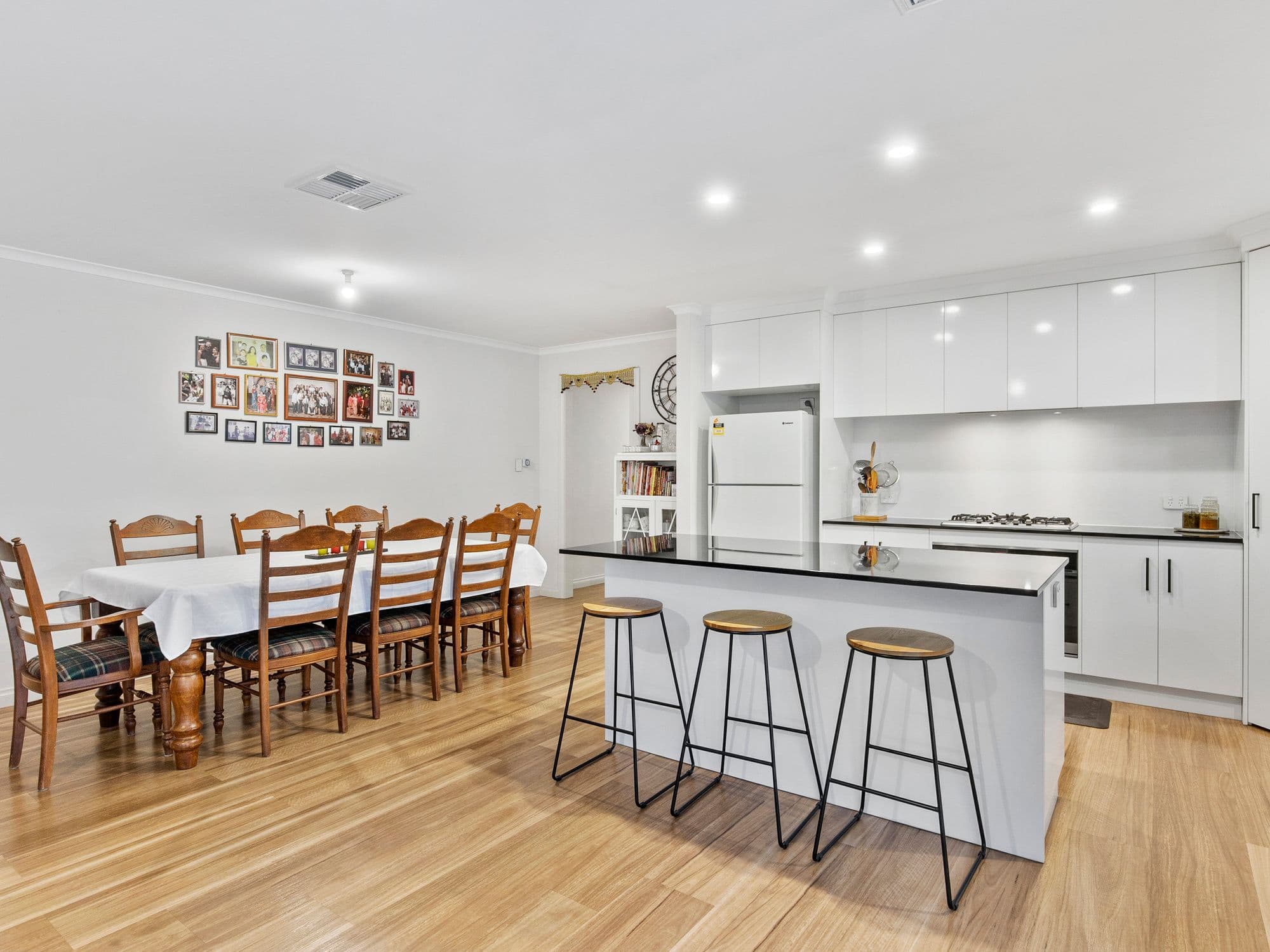 84 Mast Avenue, Seaford Meadows SA 5169, Seaford Meadows - Thumbnail 8