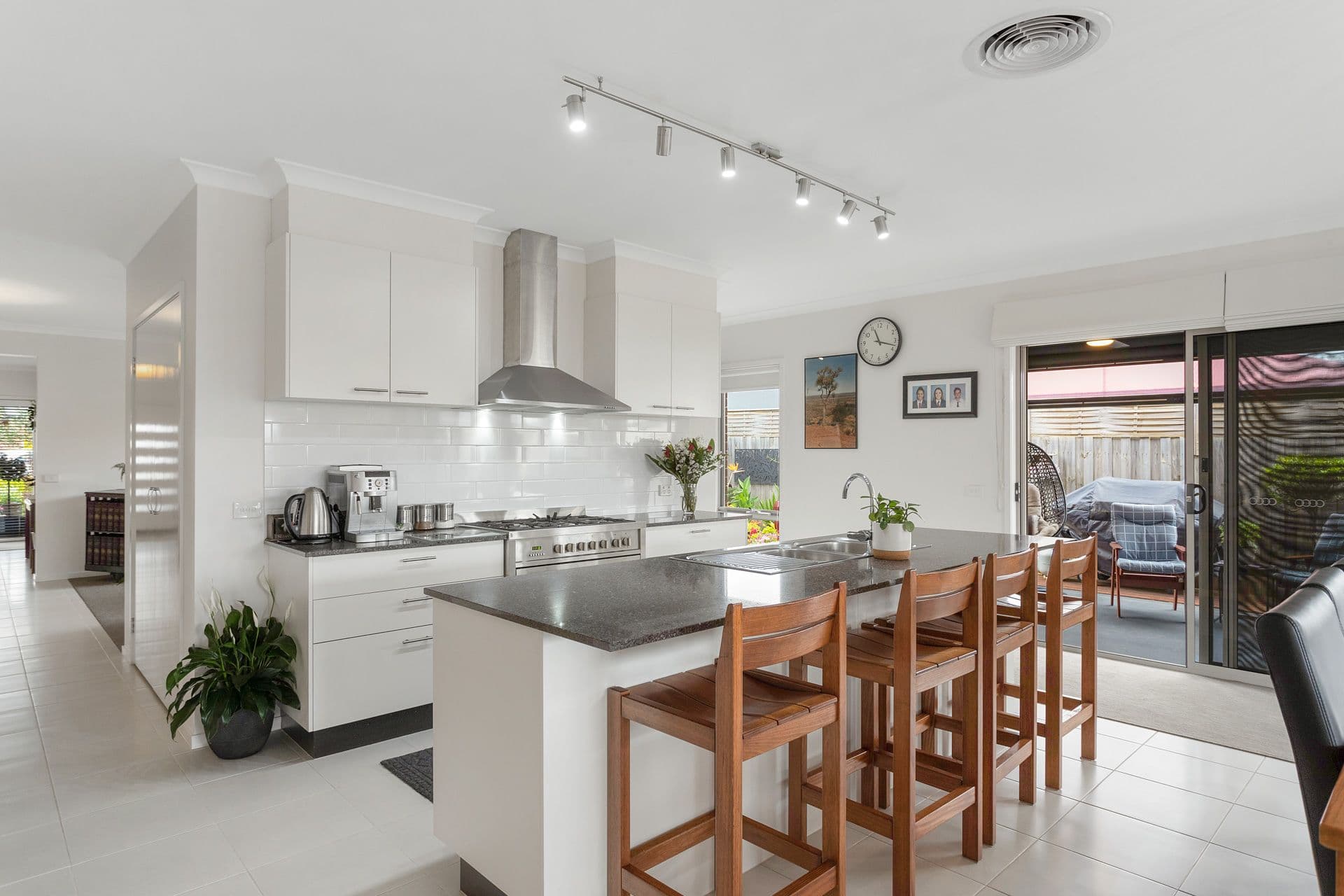 69 Everton Drive, Cowes VIC 3922, Cowes - Thumbnail 3