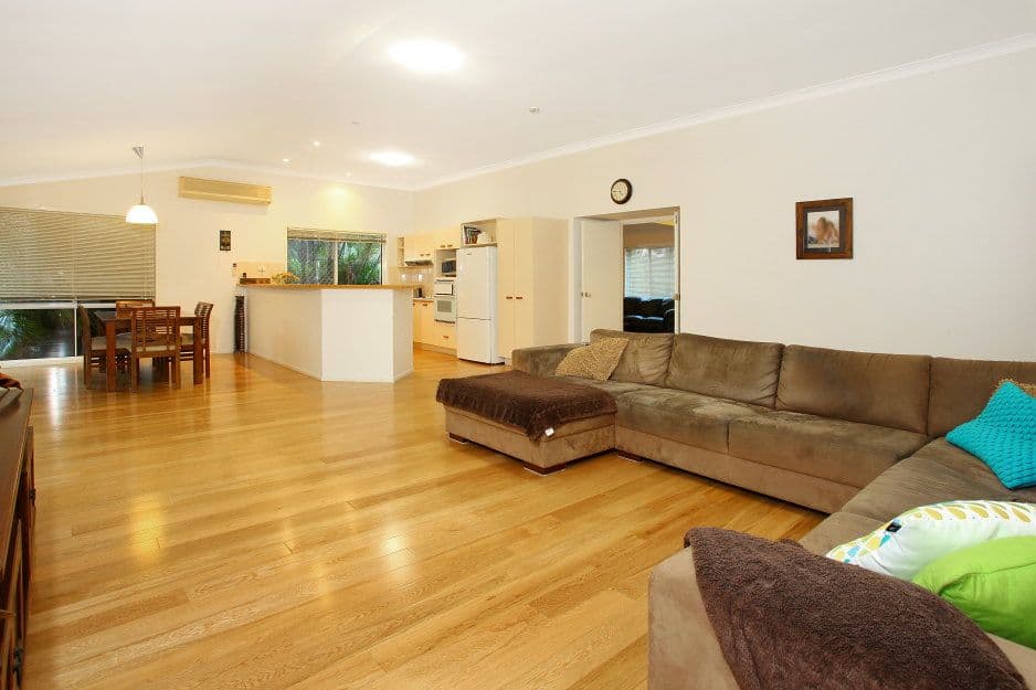 5 Bentleigh Court, ROBINA QLD 4226, Robina - Thumbnail 3