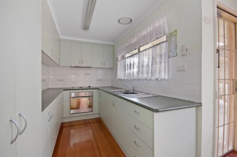 30 Wanstead Street, WARRNAMBOOL VIC 3280, Warrnambool - Thumbnail 4