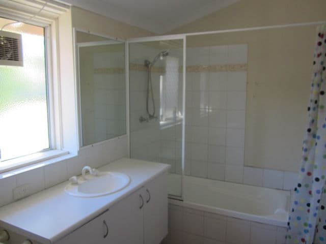 57 Counsel Road, COOLBELLUP WA 6163, Coolbellup - Thumbnail 3
