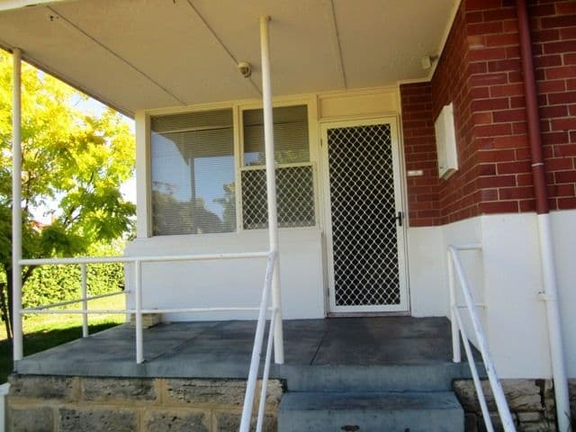 57 Counsel Road, COOLBELLUP WA 6163, Coolbellup - Thumbnail 4