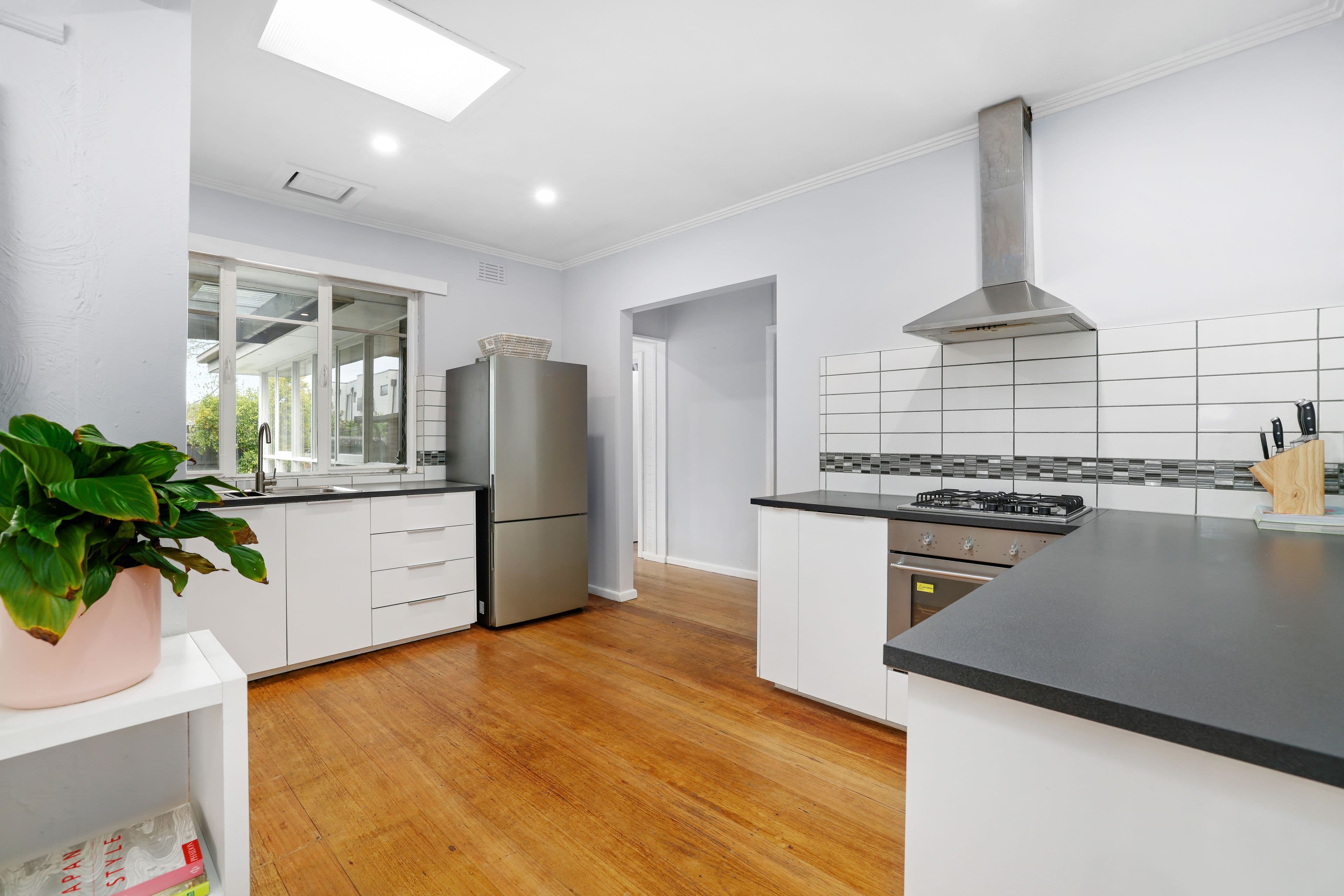 62 Paloma Street, Bentleigh East VIC 3165, Bentleigh East - Thumbnail 2