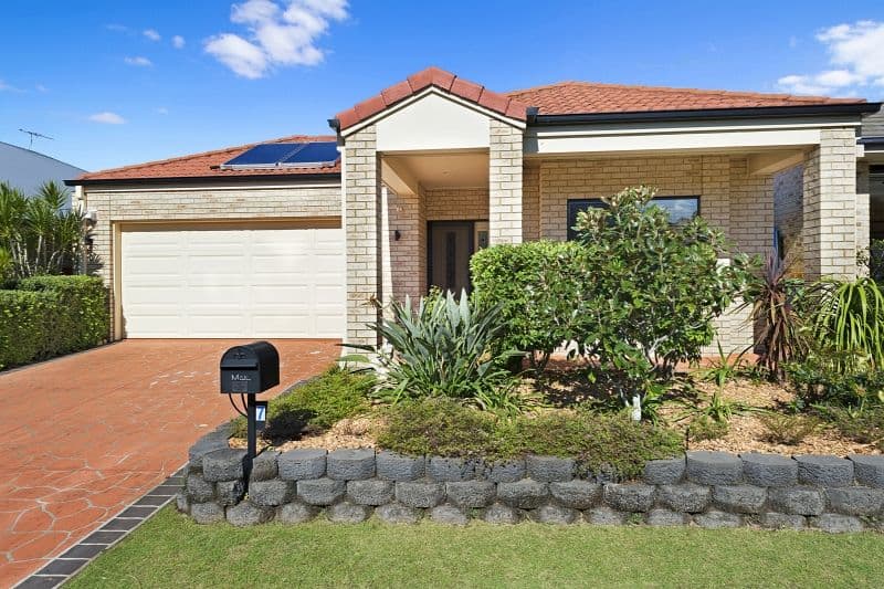 7 Wilga Street, North Lakes QLD 4509, North Lakes - Image 1