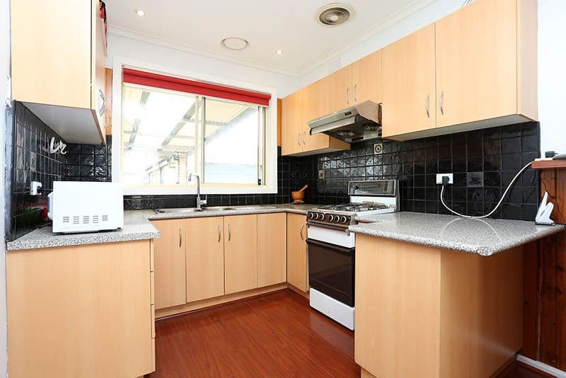5 Lansell Court, Thomastown VIC 3074, Thomastown - Thumbnail 2
