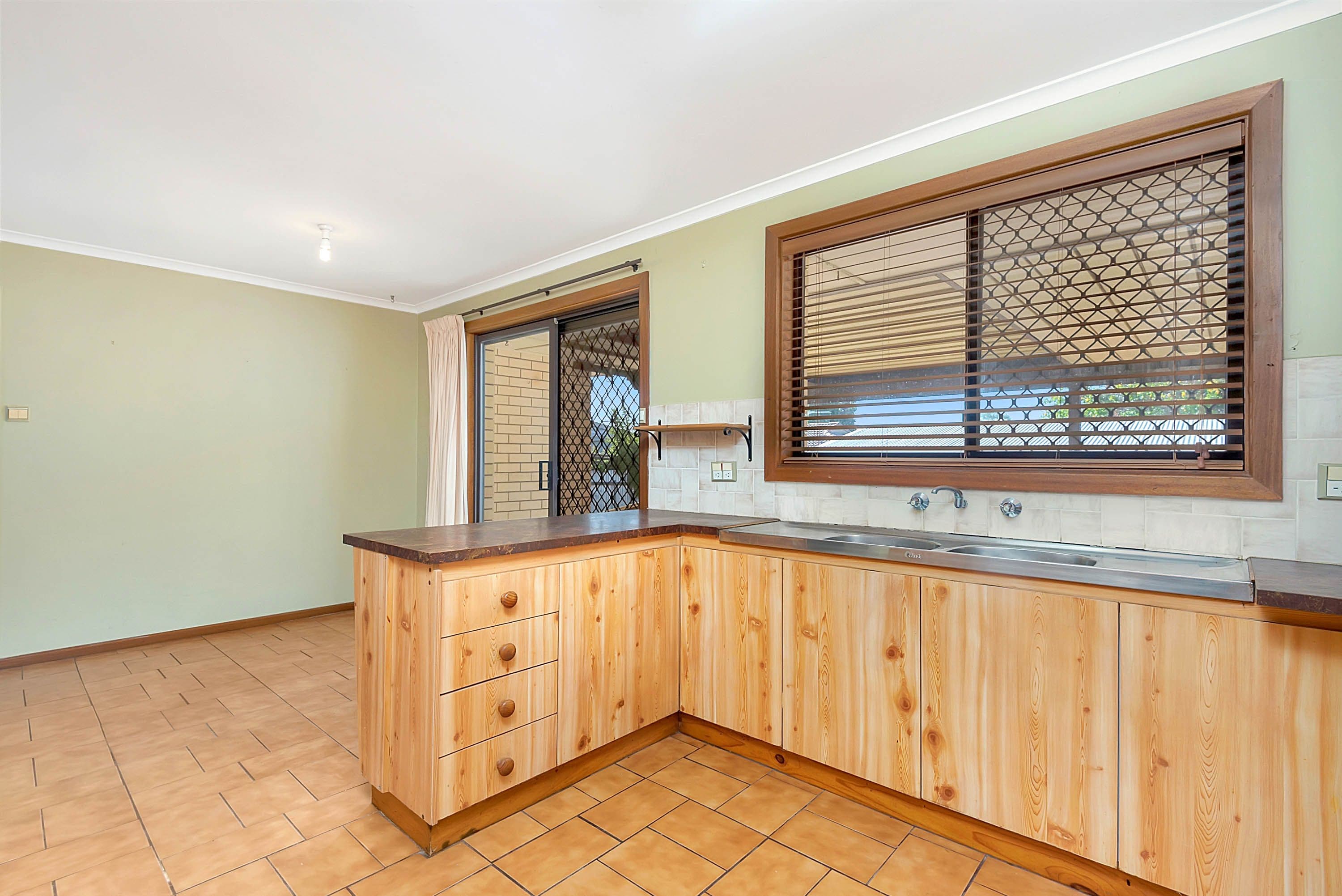 50 Brougham Drive, Valley View SA 5093, Valley View - Thumbnail 8
