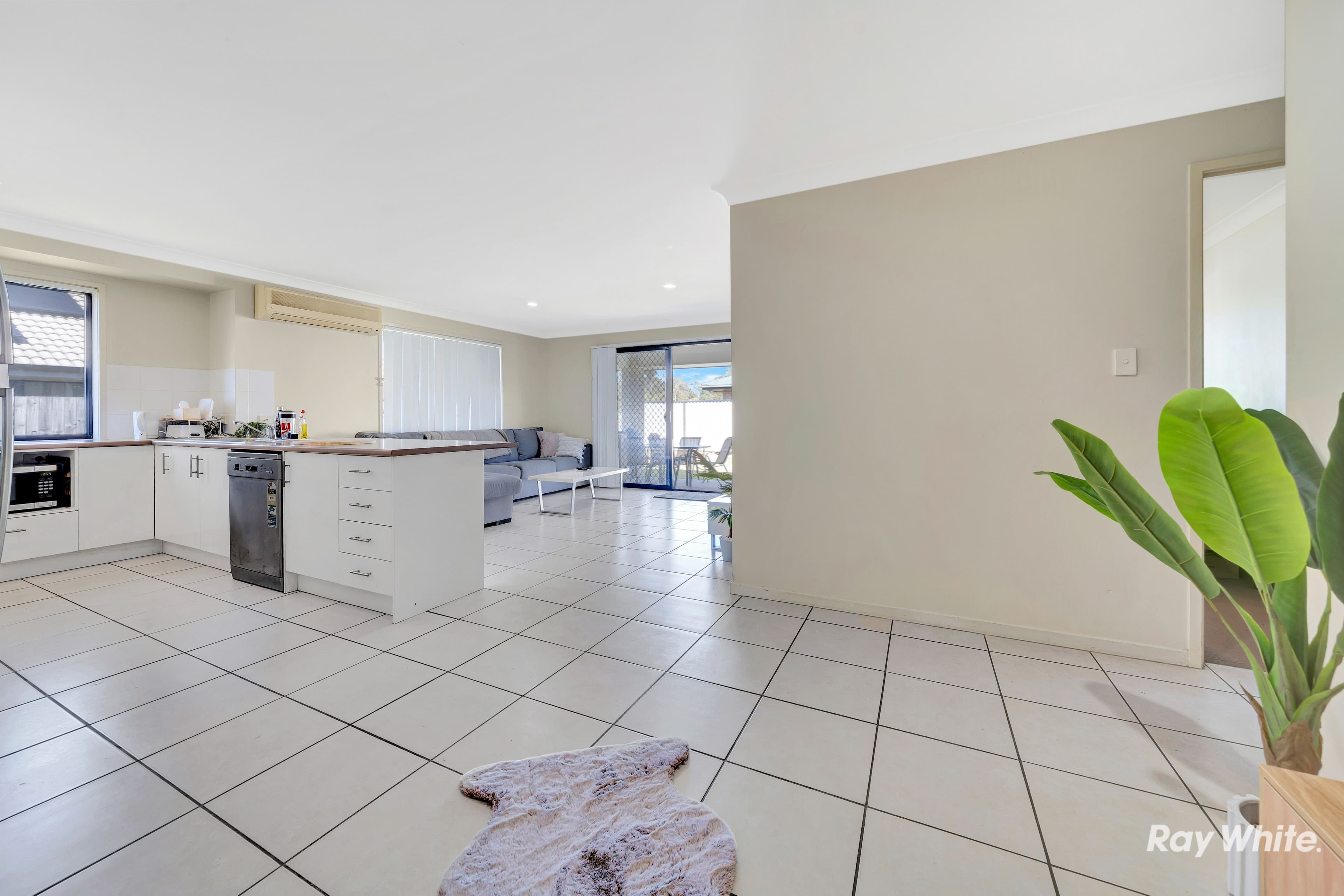 25 Prestige Drive, Marsden QLD 4132, Marsden - Thumbnail 3