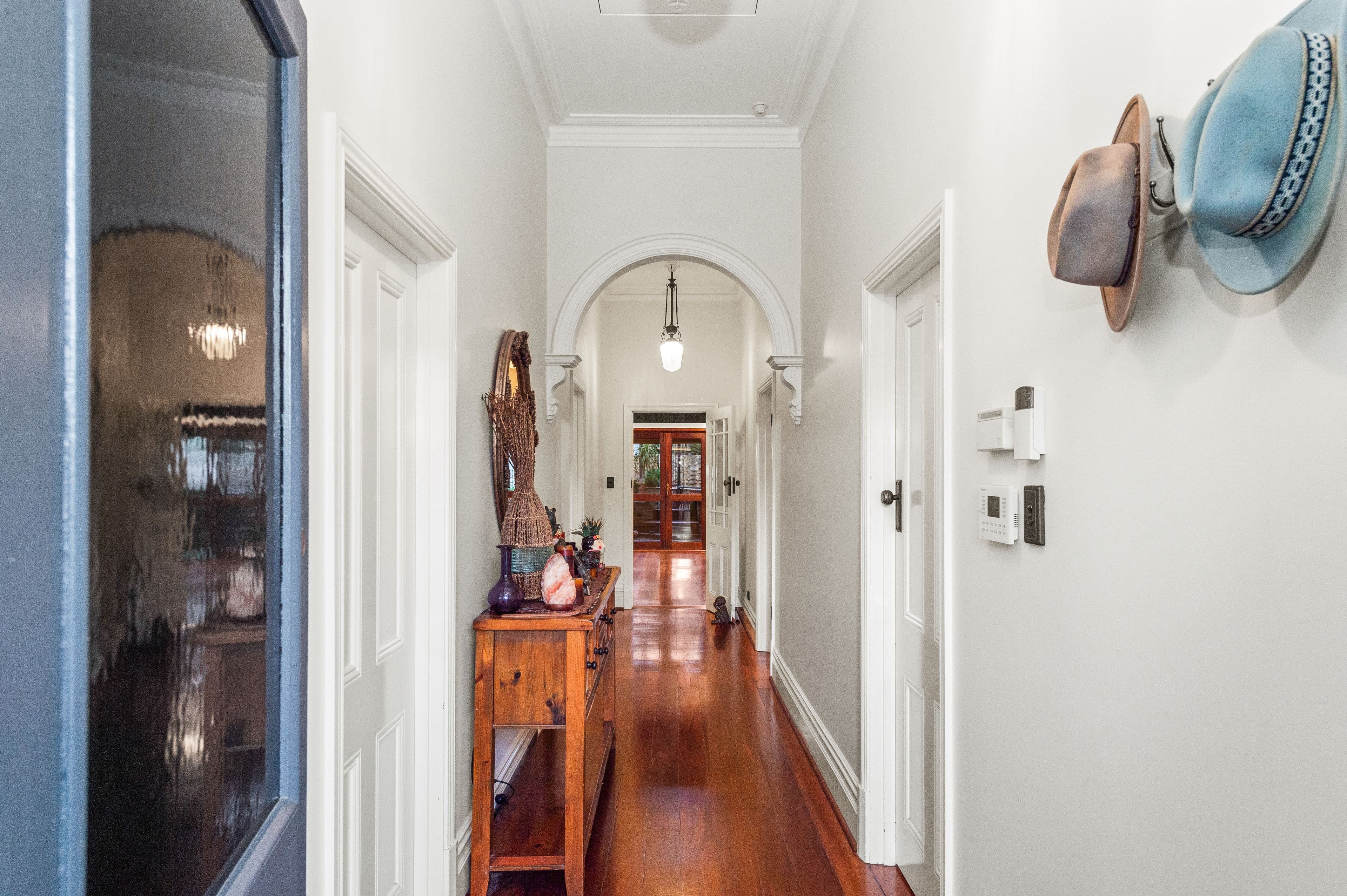 25 Thompson Road, North Fremantle WA 6159, North Fremantle - Thumbnail 4