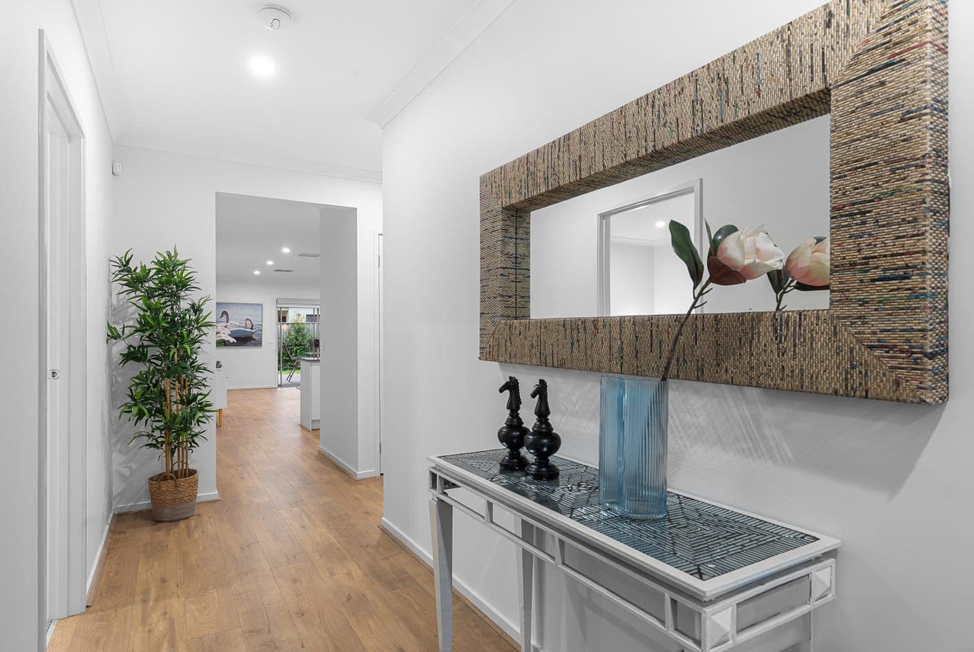 9 Padma Boulevard, Tarneit VIC 3029, Tarneit - Thumbnail 3