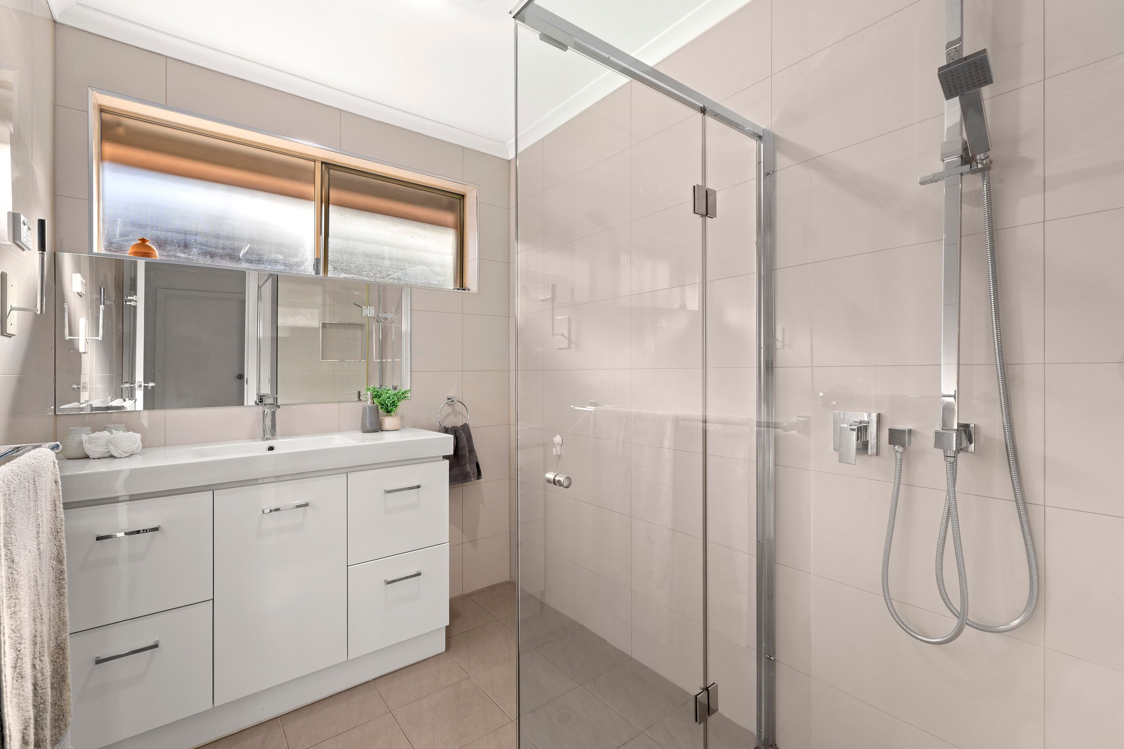 71 Centenary Drive, Mill Park VIC 3082, Mill Park - Thumbnail 8