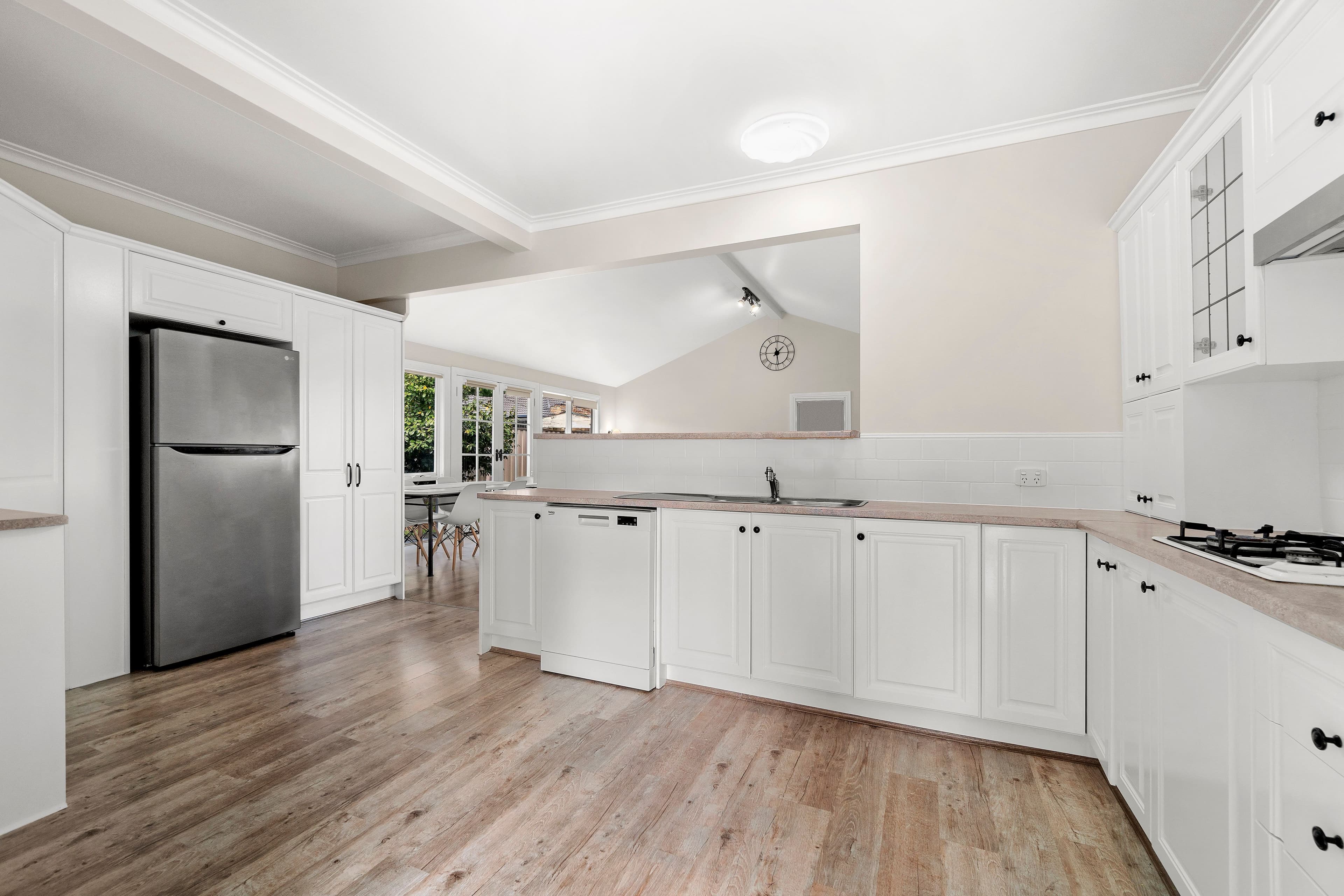 5 Fourth Avenue, Rowville VIC 3178, Rowville - Thumbnail 3