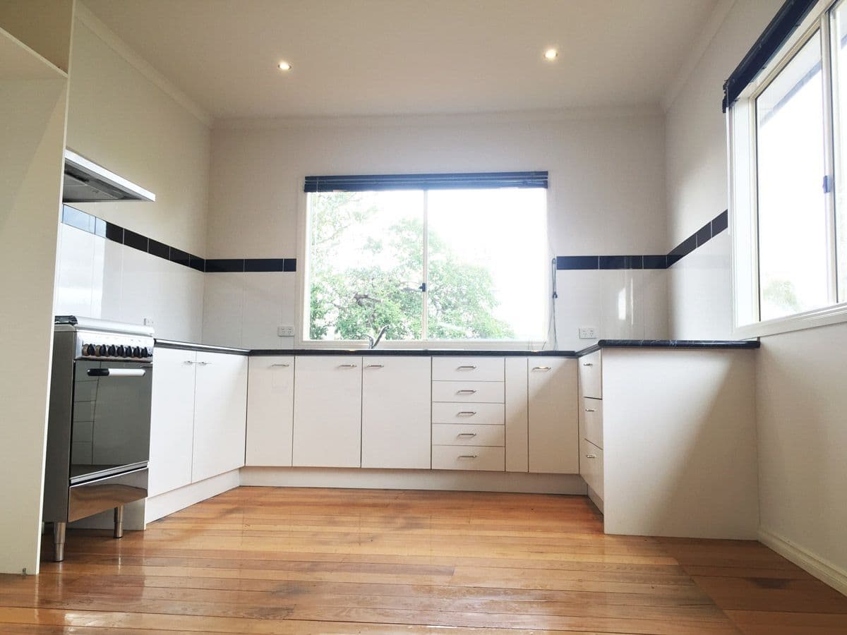 4 Ruth Street, Golden Square VIC 3555, Golden Square - Thumbnail 2